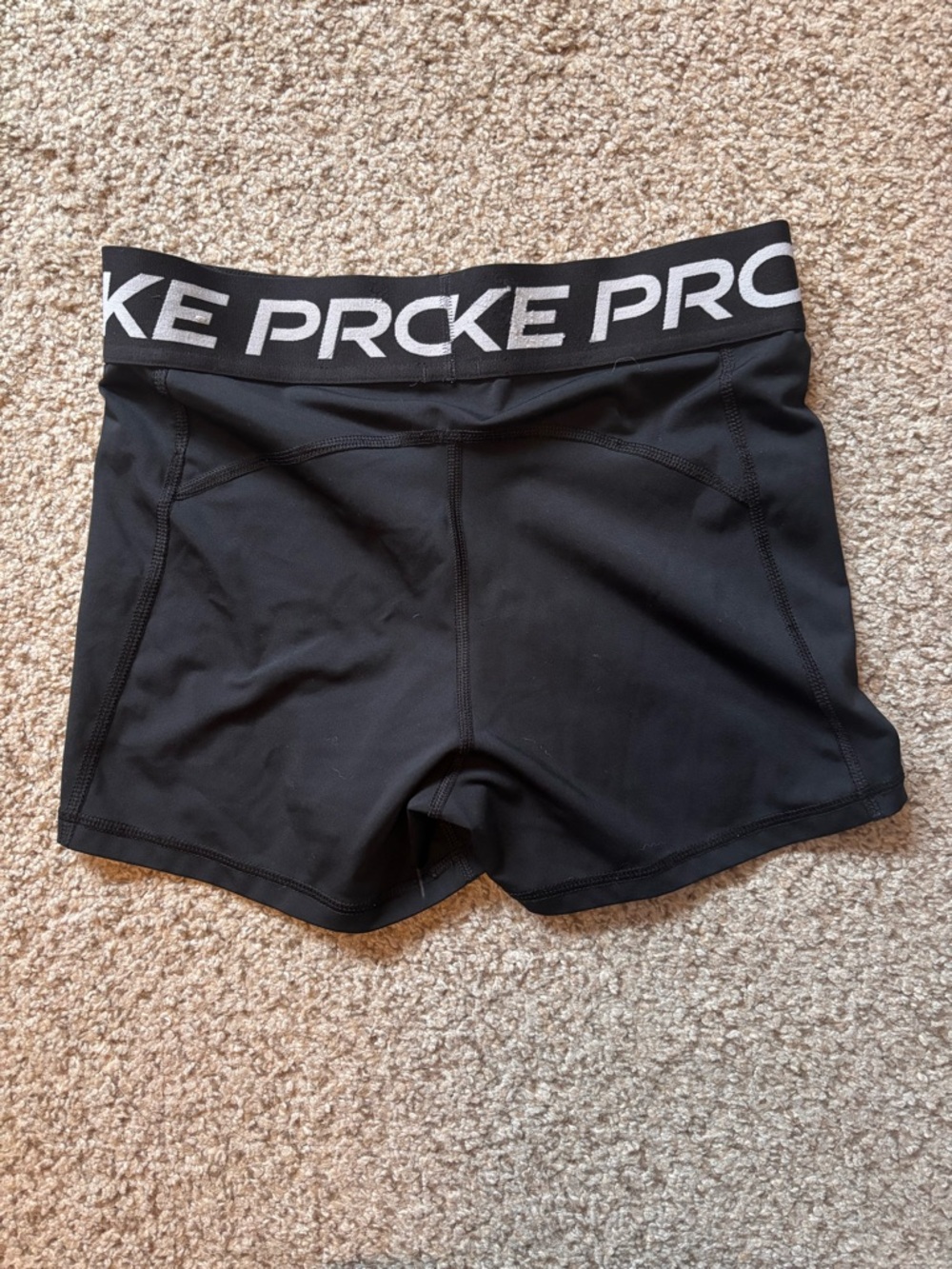 Nike Pro Black Women's Athletic Compression Shorts - Picture 3 of 3